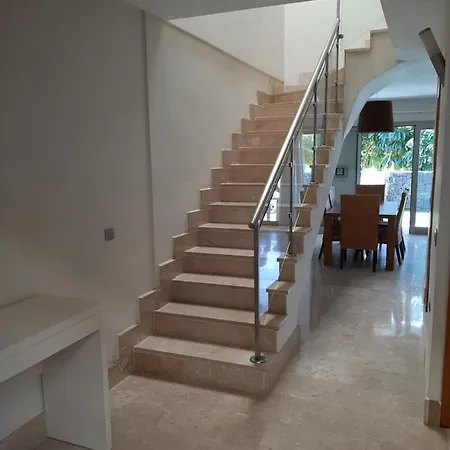 Amarilla Golf San Miguel de Abona